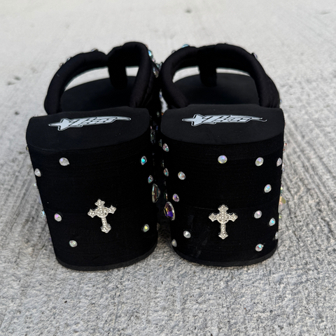 PLATFORM SANDALS