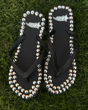 NAIL FLIP FLOPS